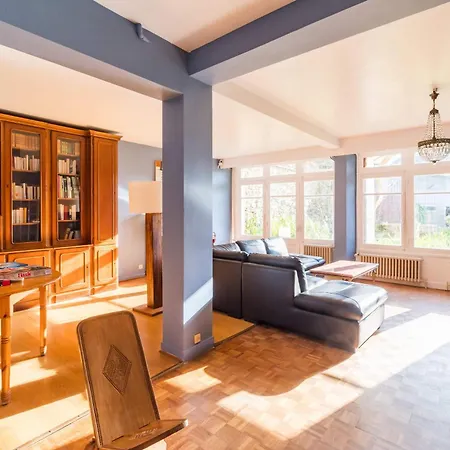 Maison 8 Pers Jardin Centre 15 Min De Plages 別荘 *